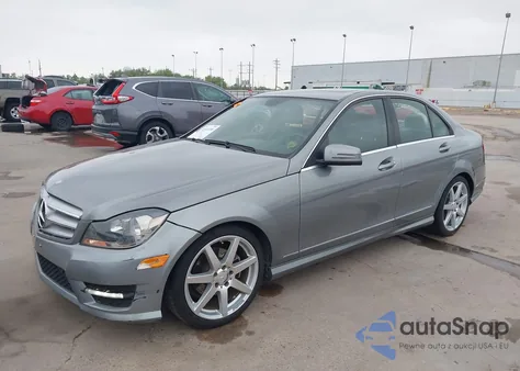 2013 Mercedes-Benz C 250 Luxury/Sport from USA, damaged, VIN WDDGF4HB4DA780472